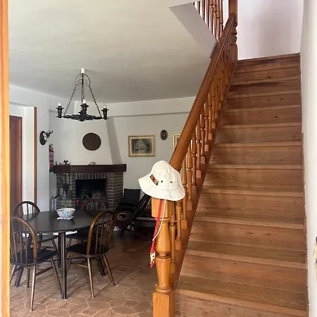 Casa Unifamiliar Junto A La Playa * リバデセリャ